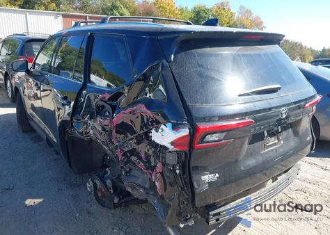 2024 Toyota Grand Highlander Xle из США, поврежденный, VIN 5TDAAAB5XRS047076